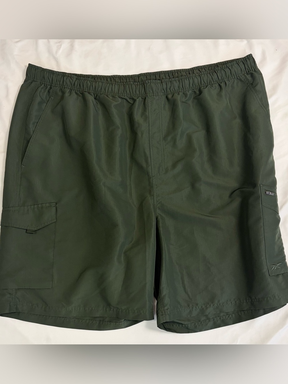 4X Reebok Men's Olive Green Quick-Dry Cargo Shorts